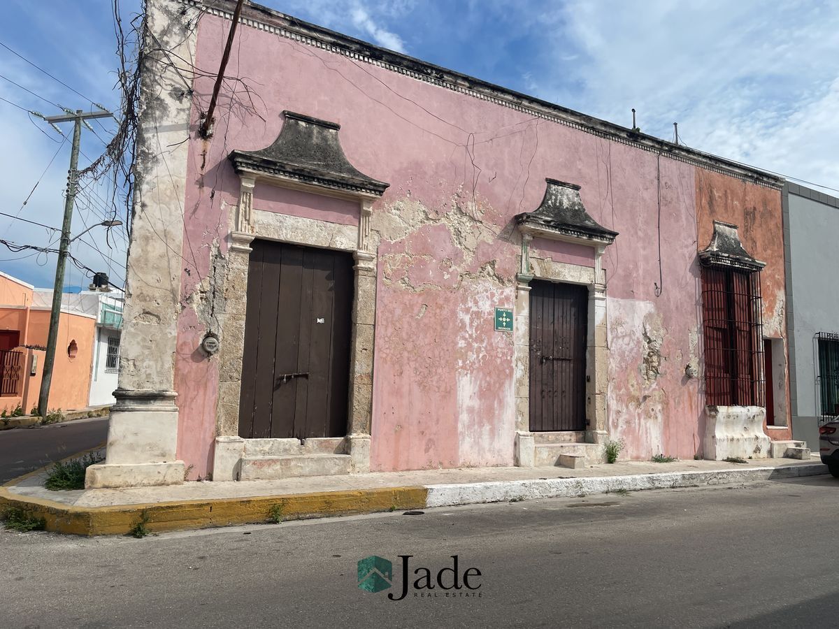 EN VENTA, Casa Colonial para Remodelar en Barrio de Guadalupe, Campeche