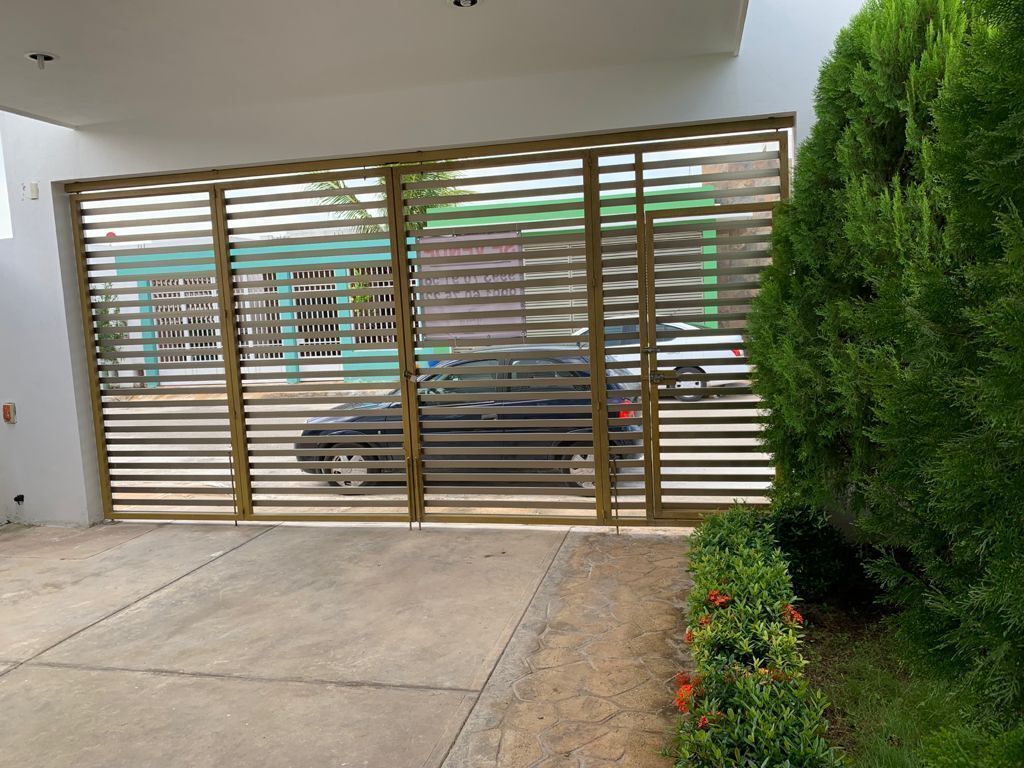 4 de 27