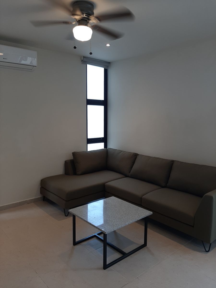 2 de 13: Sala