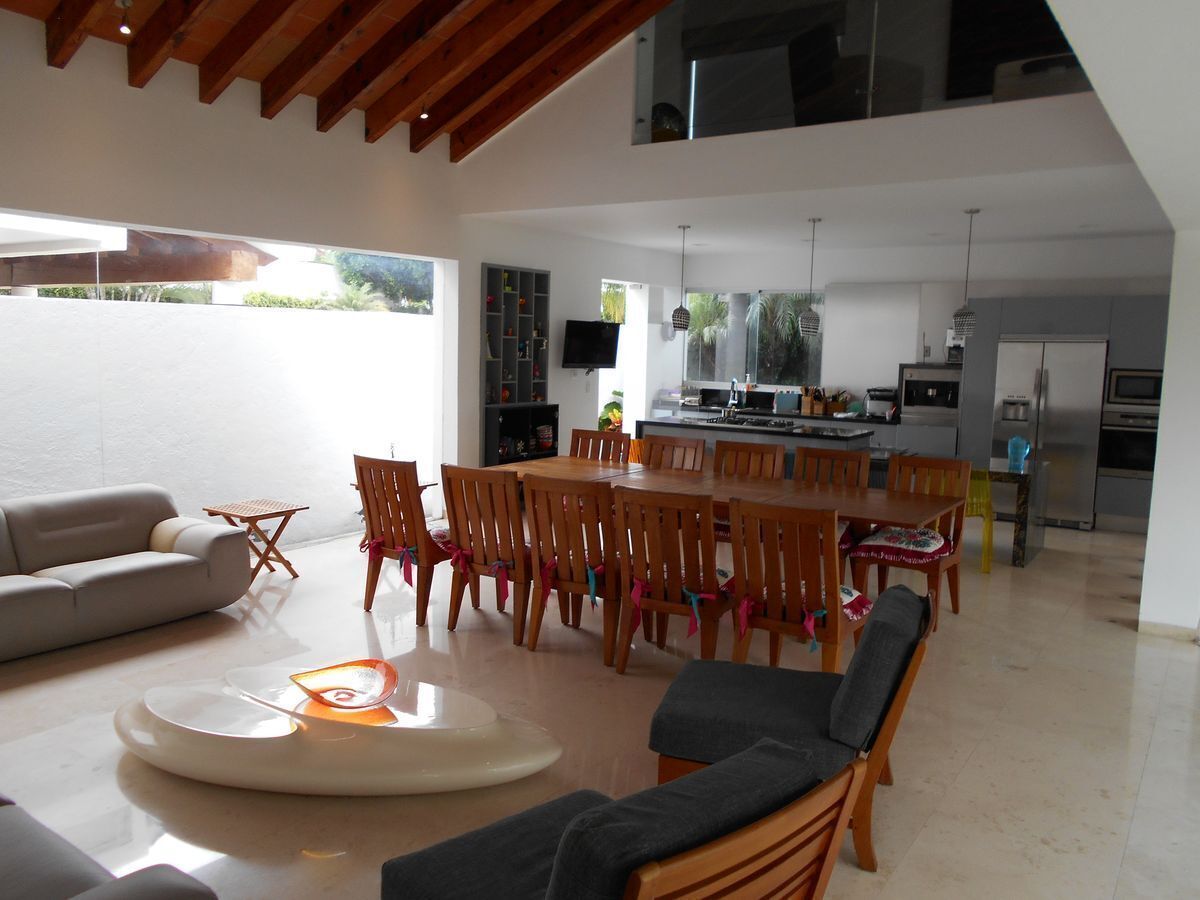 15 de 41: Sala y Cocina.
