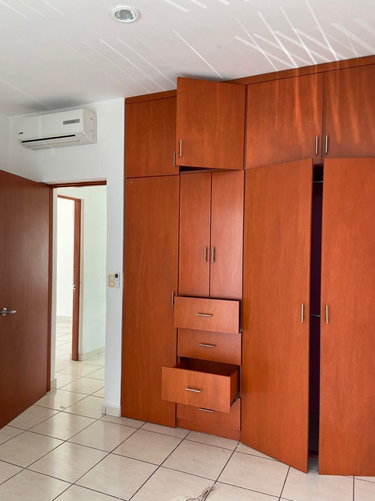 Casa en Residencial Bosque Real, Villa de Alvarez, foto 7 de 13