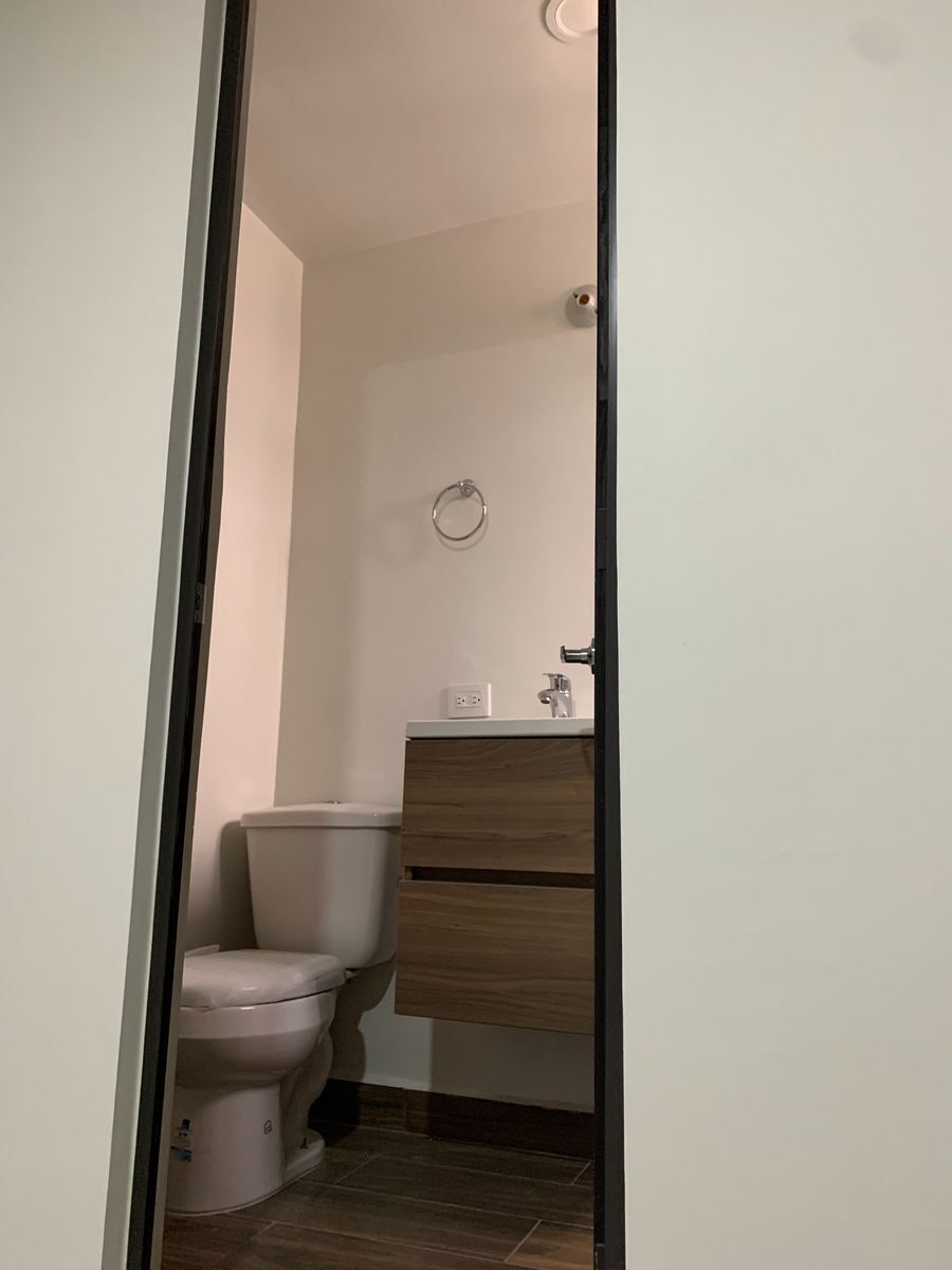 14 de 45: baño 1