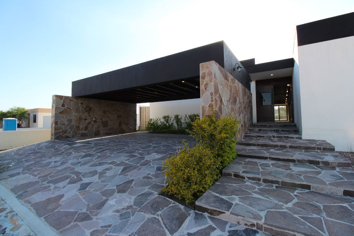 Mythical Residential Luxury Residences for Pre-sale. Gn/eo