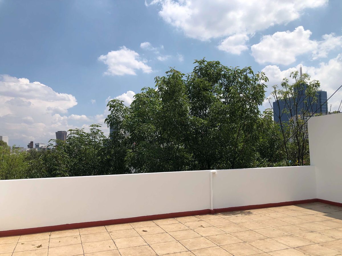 3 de 15: Terraza 50 m2