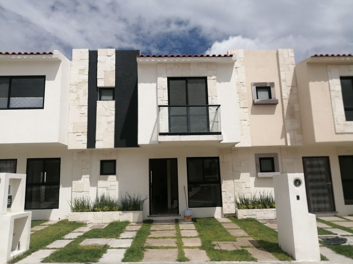 Casas en exclusiva y mejor zona de Querétaro, Capital Sur.