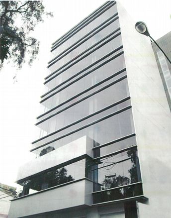 Edificio en renta precio por m2 $395.00 mas IVA.