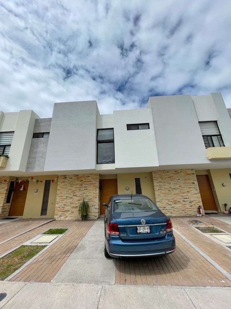 Vendo Hermosa Casa En Alanna Fresno Querétaro, 109 M², $ -  Allproperty