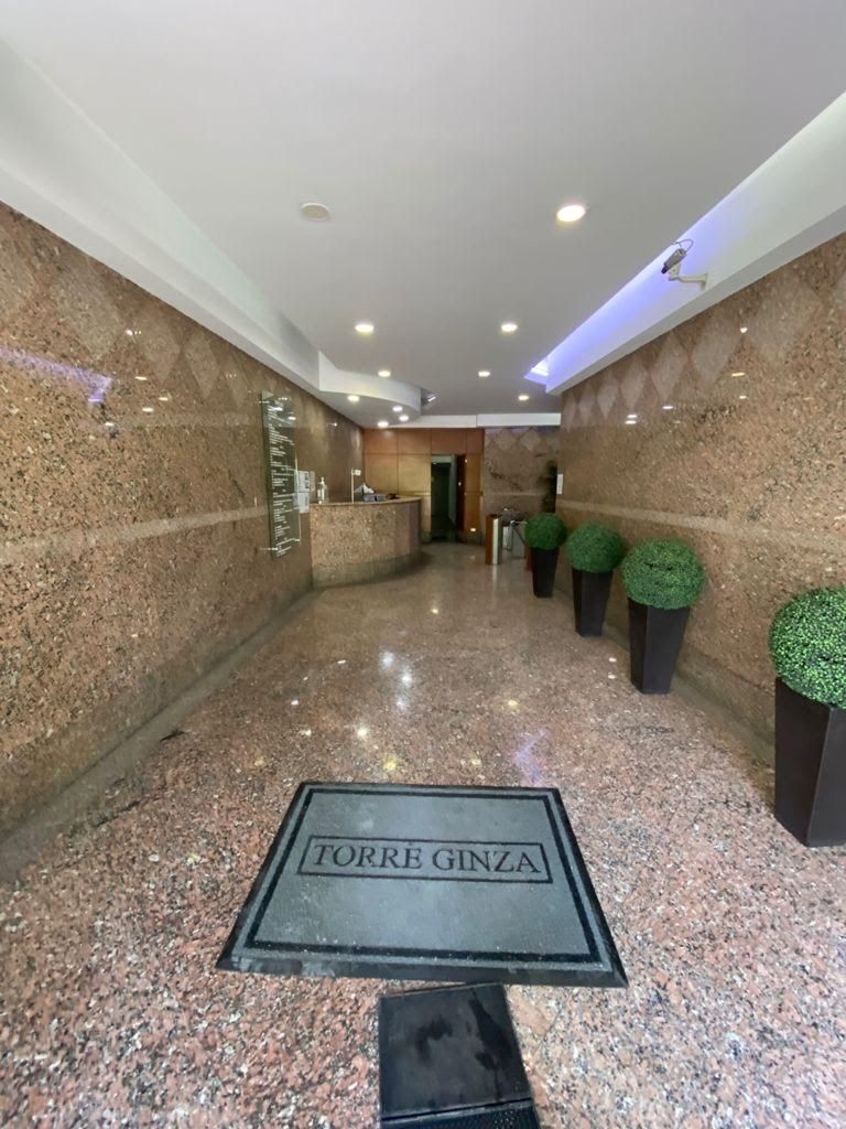 4 de 11: Lobby de acceso