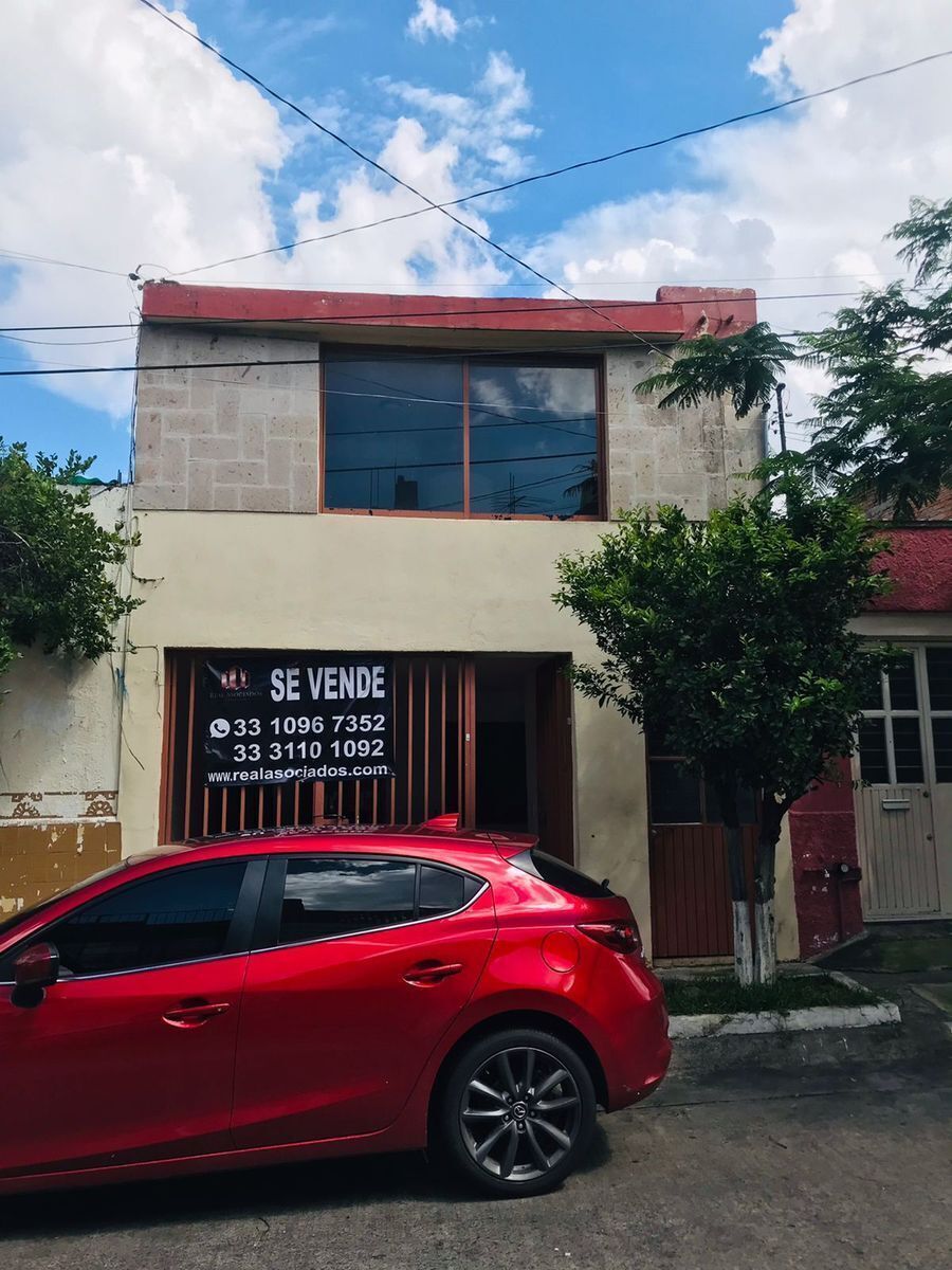Casa en venta en Pedro,Gómez,Maravel, Alcalde barranquitas, Guadalajara
