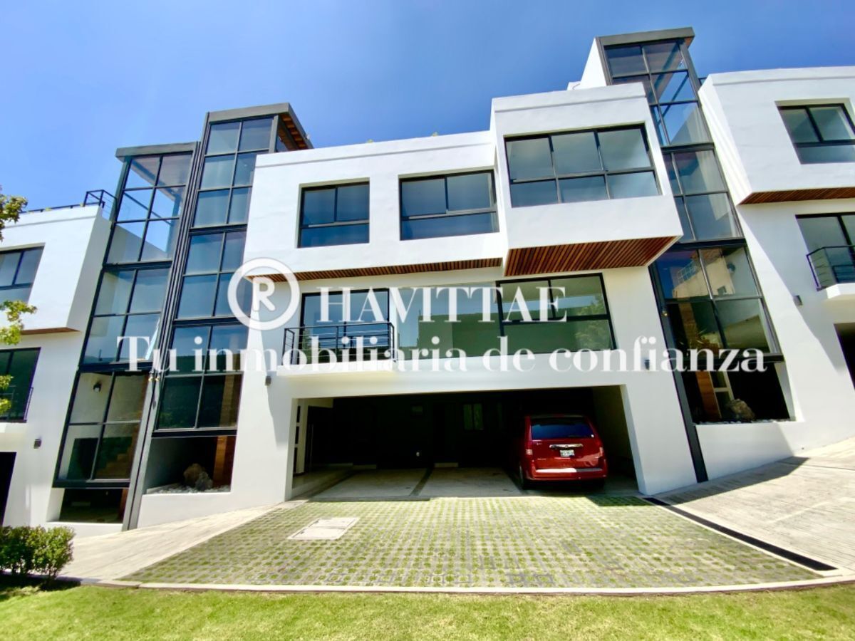 Venta Casa en condominio  de 3 casas   con jardin frontal, foto 1 de 16