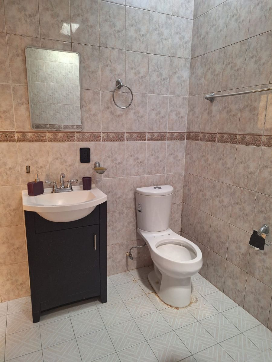 6 of 10: cercano a la clinica 6 IMSS