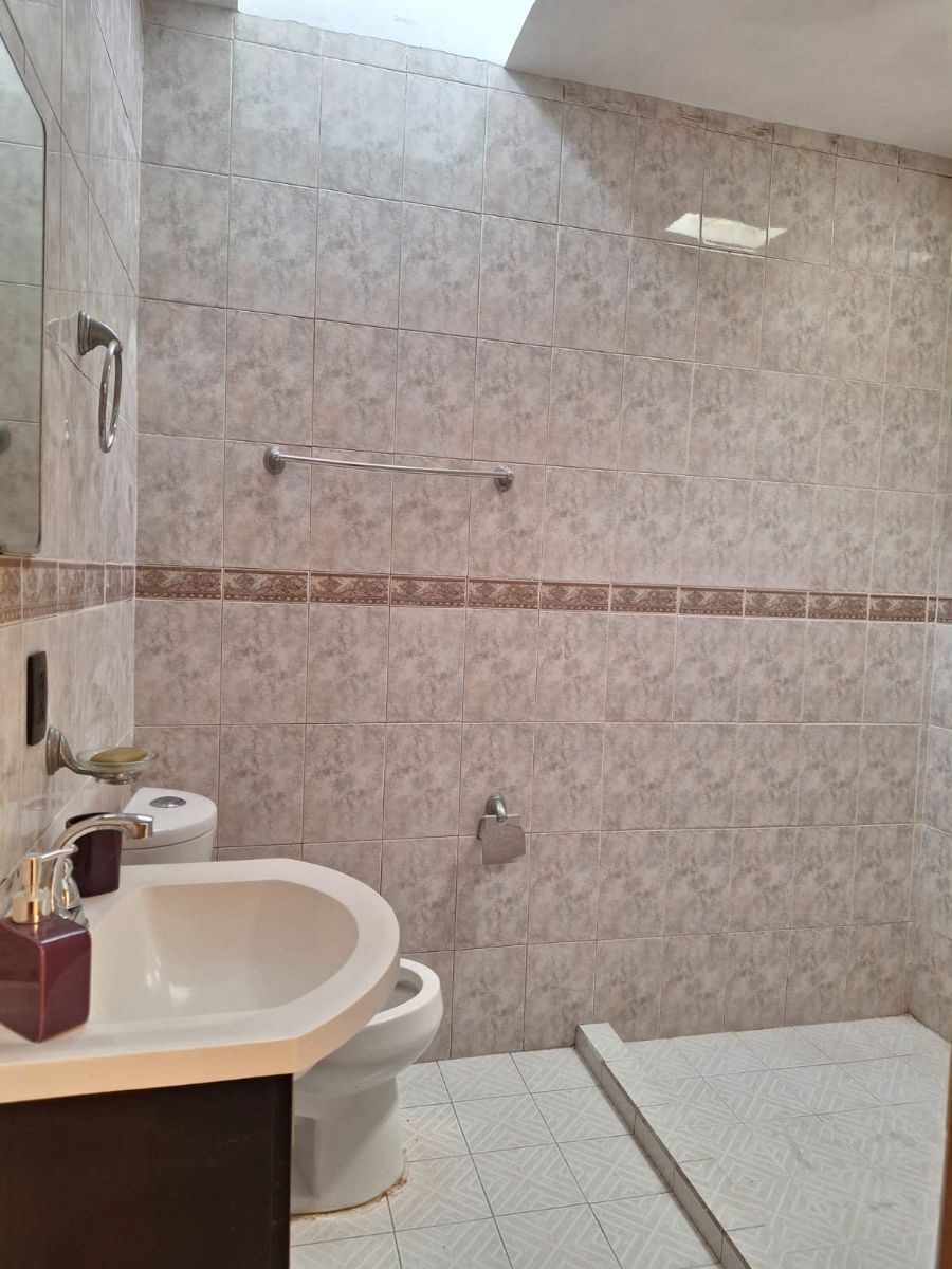 9 of 10: renta departamento