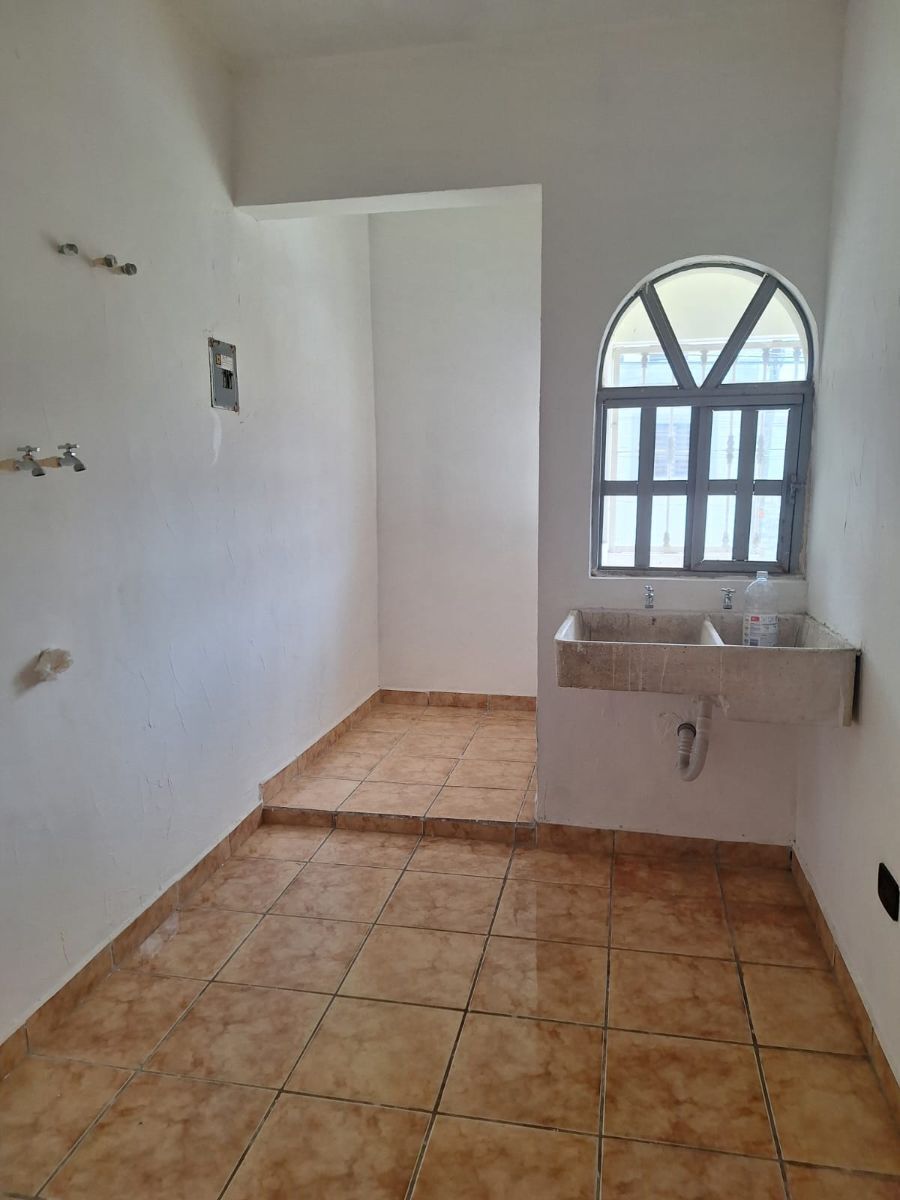 10 of 10: Renta Depa