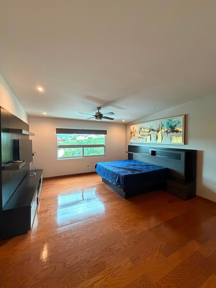 House in Sierra Alta 2  Sector, Monterrey, photo 13 of 22