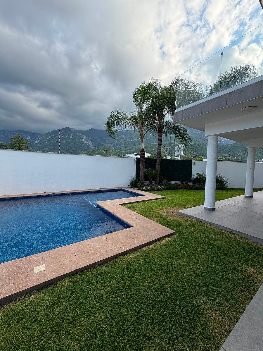 House in Sierra Alta 2  Sector, Monterrey, photo 3 of 22