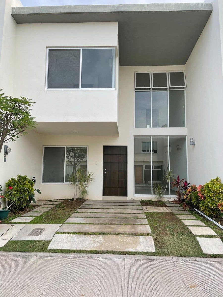 Casa em condomínio fechado com áreas comuns e boa localização Primavera Residencial, foto 1 de 38