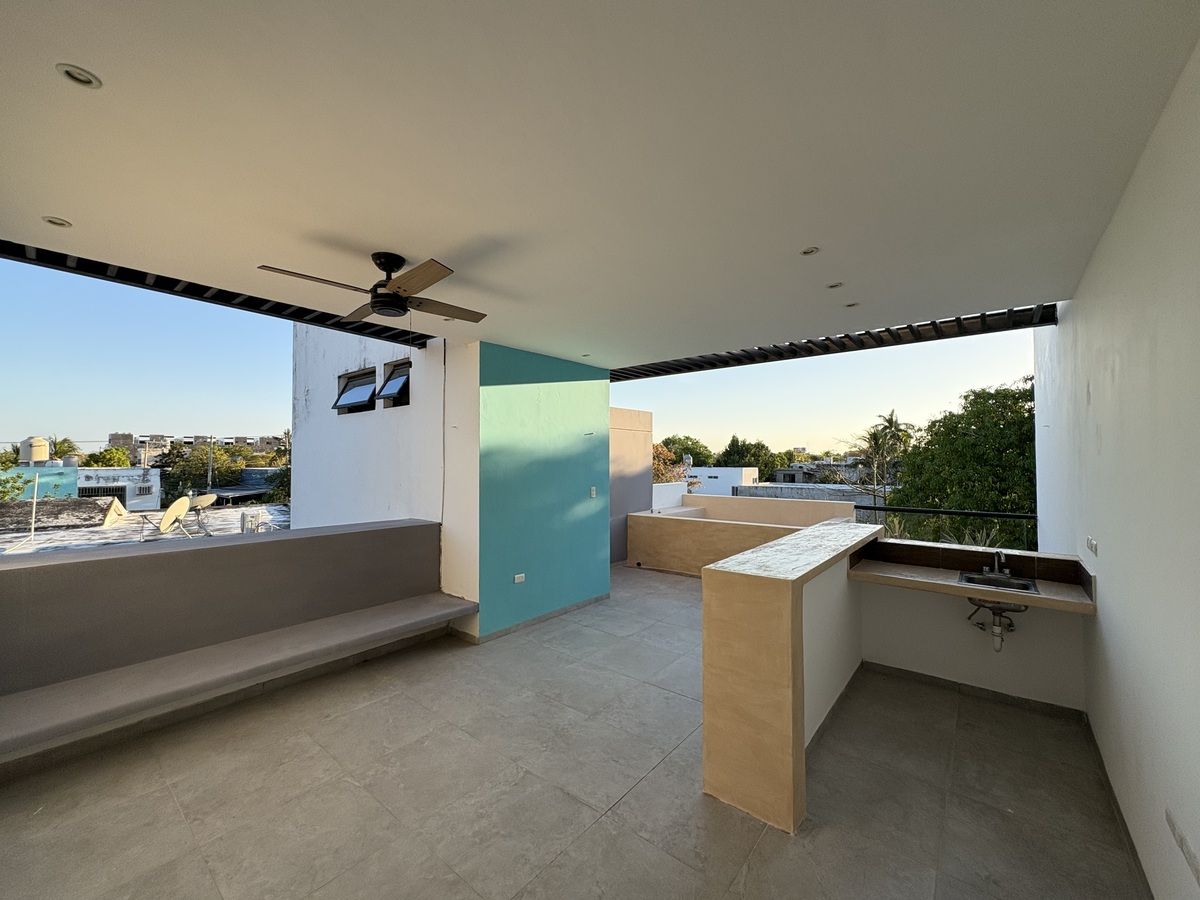 2 de 27: Terraza bar