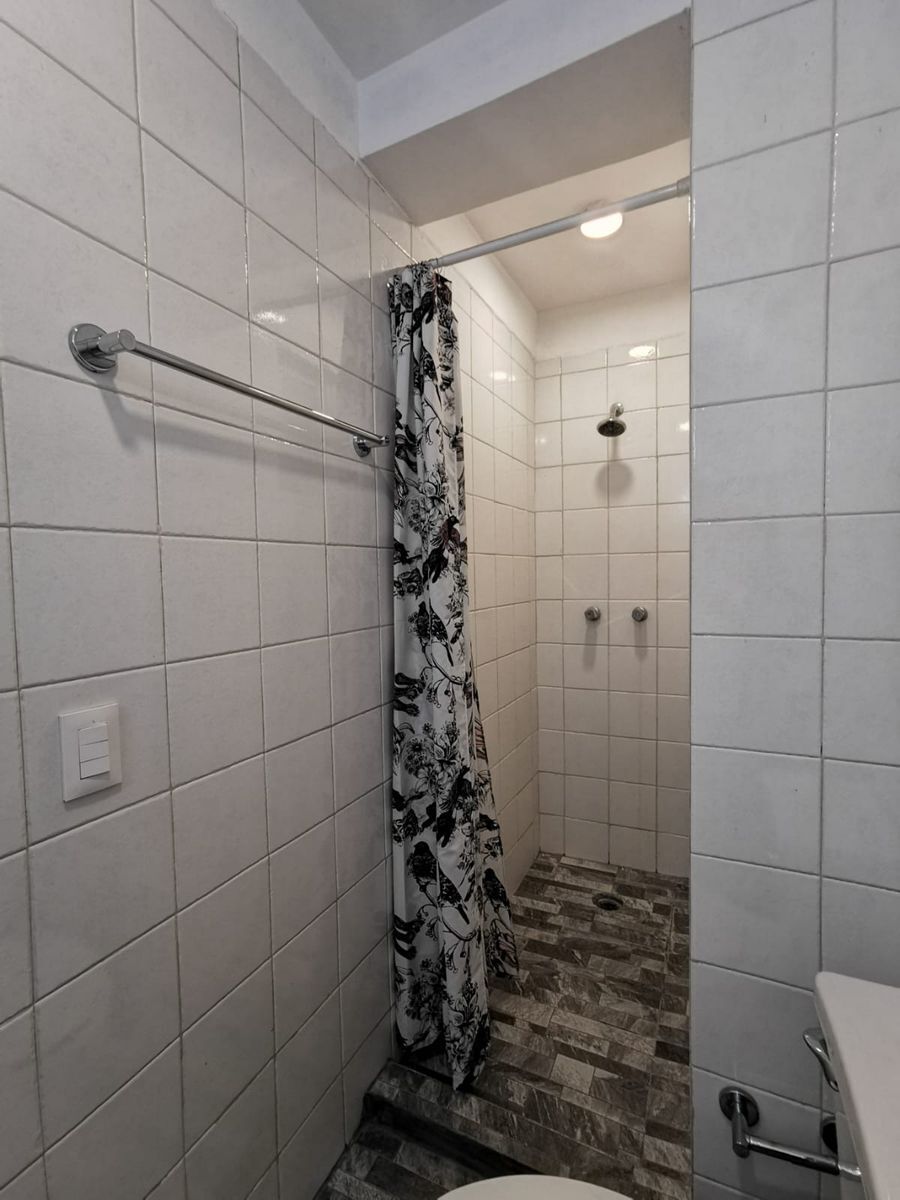 11 de 11: Baño recamara