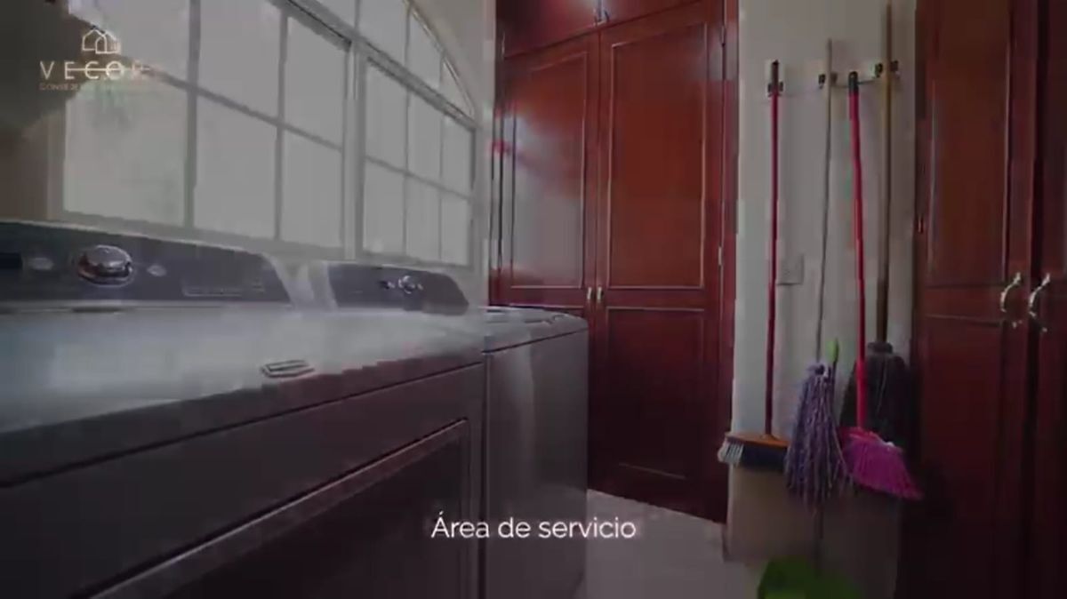 24 de 37