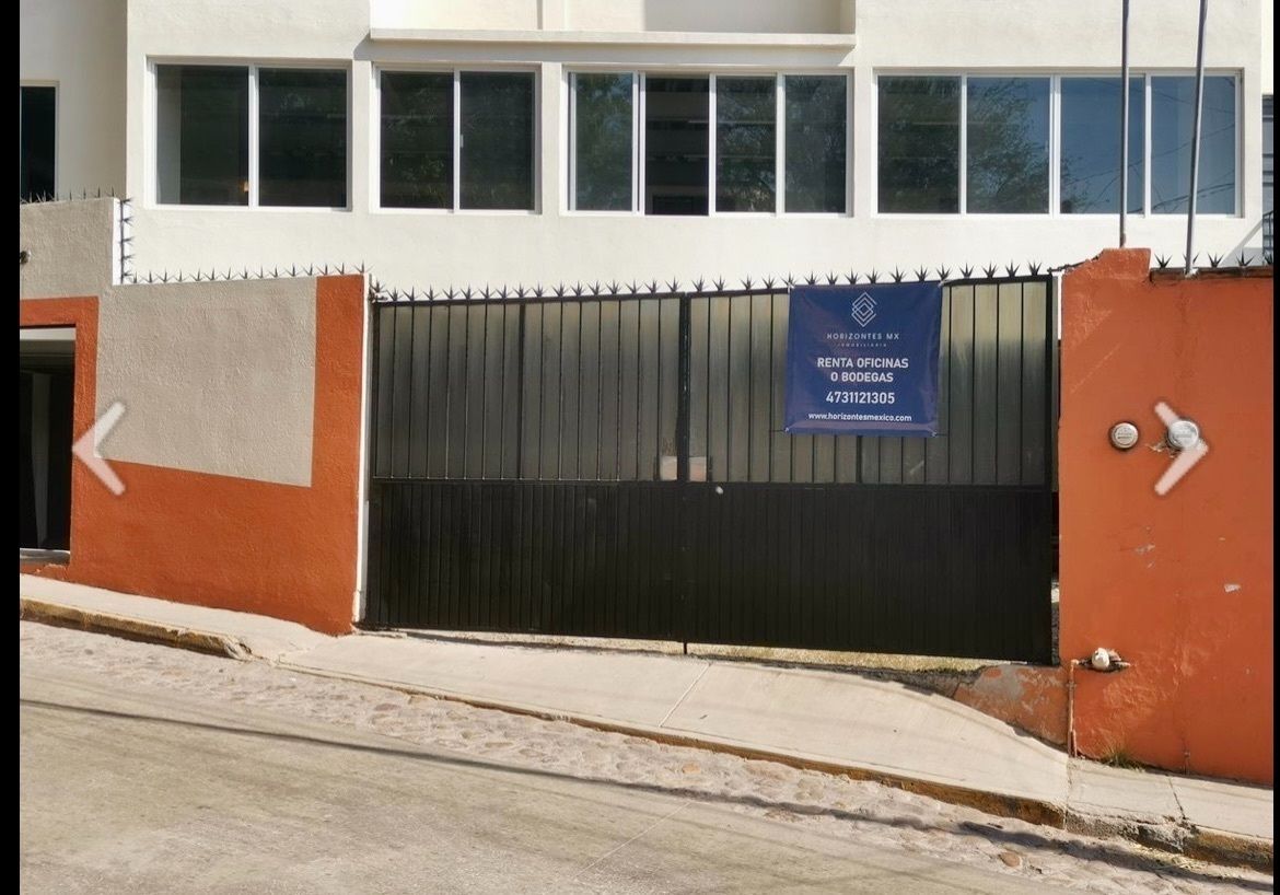 11 de 19: Sección 2 
Bodega colindante en el mismo edificio 