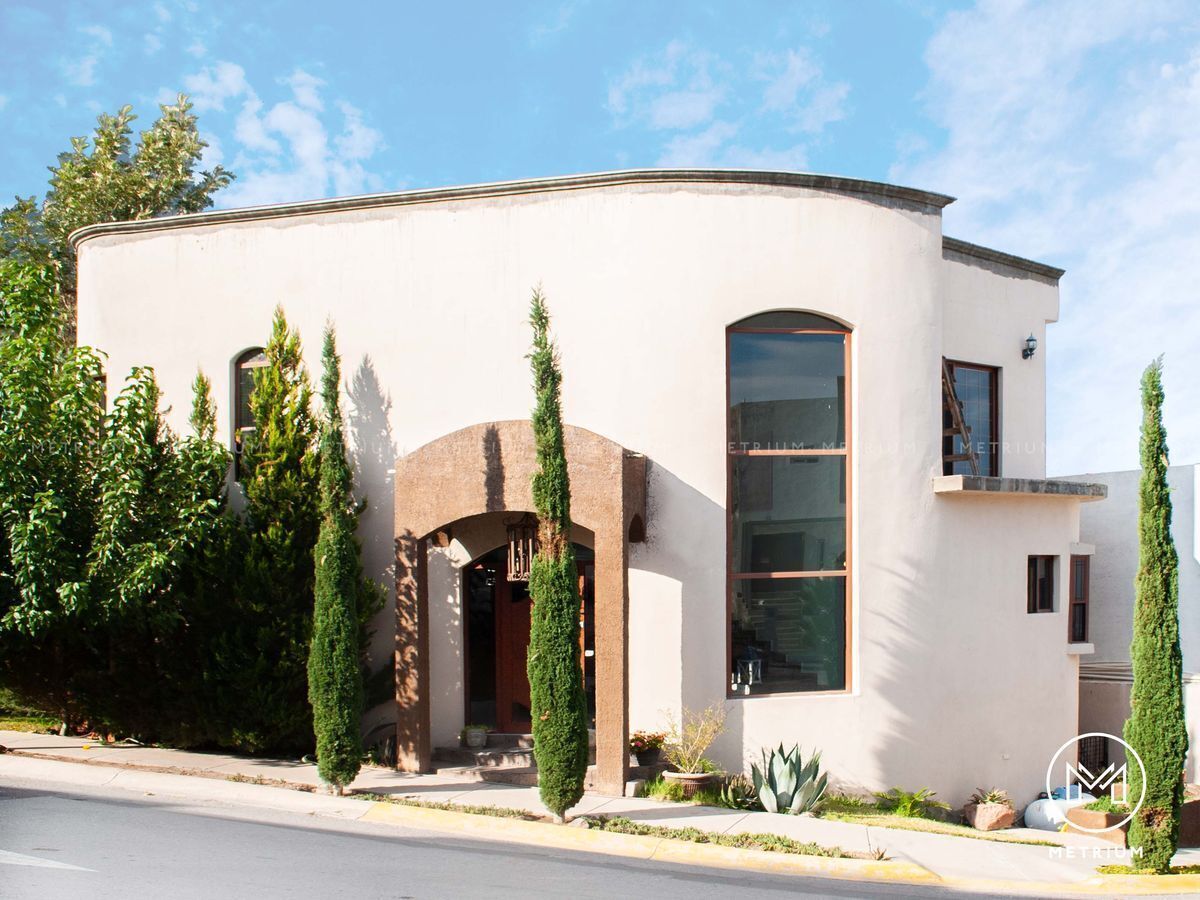 1 de 11: Fachada