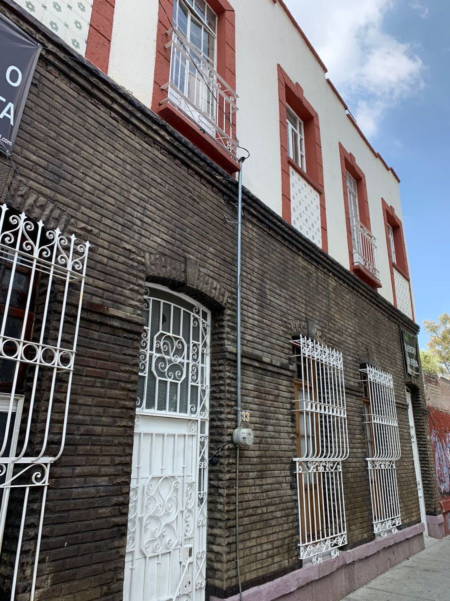 2 de 18