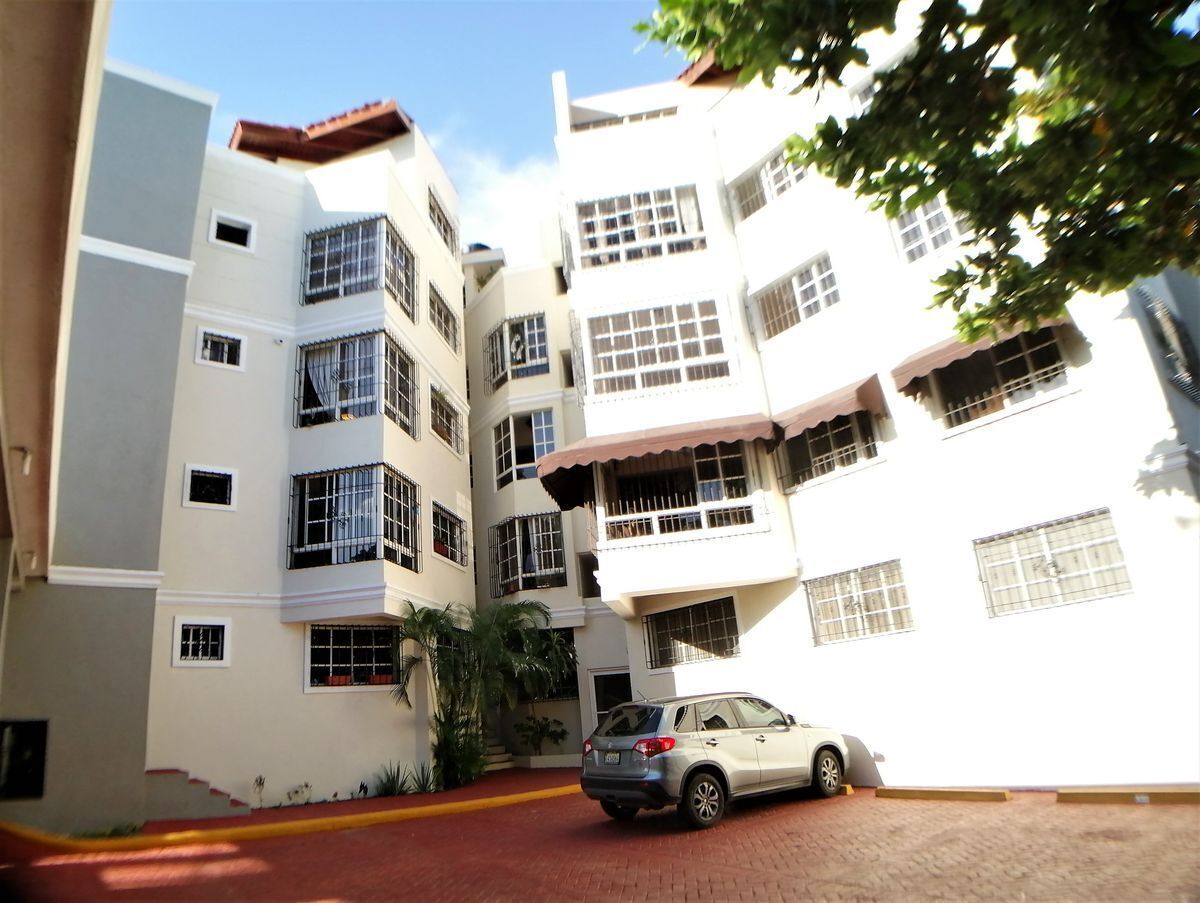 24 de 28: Apartamento en venta en Santo Domingo