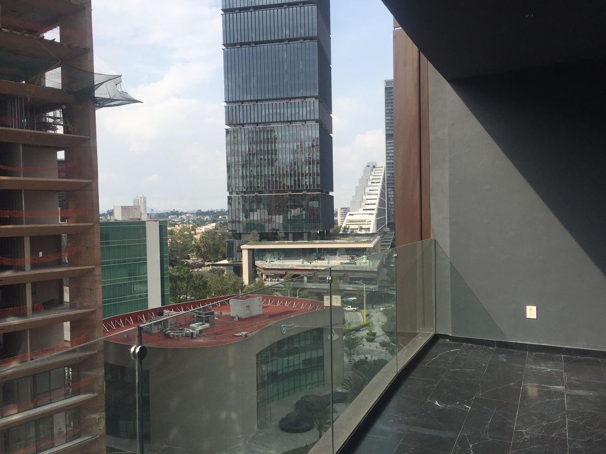 16 de 23: balcón con vistas