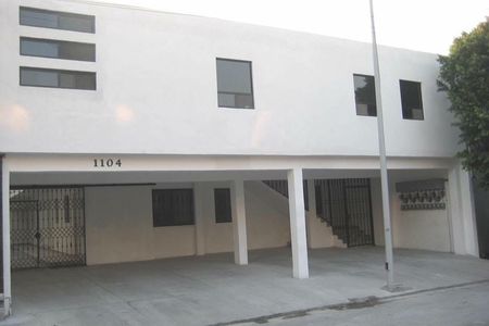EB-IQ1674
