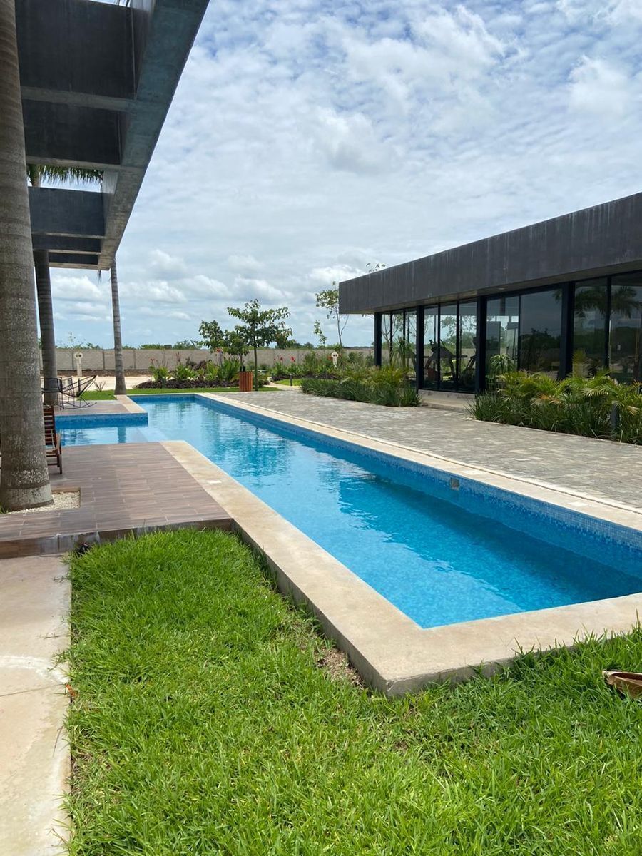 9 de 12: Canal de nado