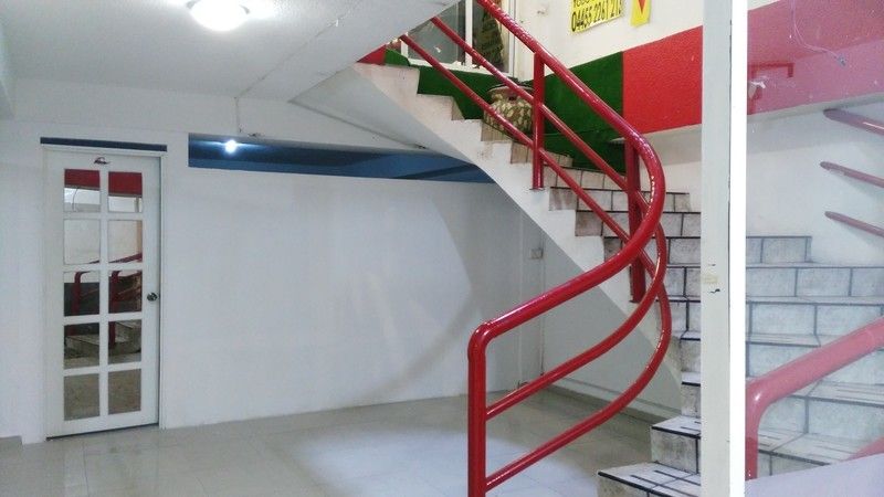 3 de 16