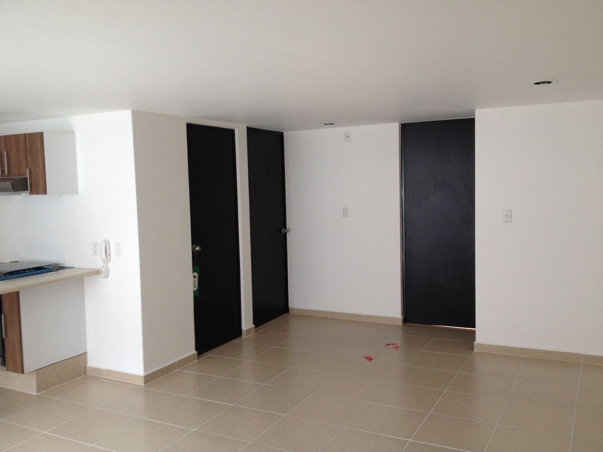2 de 18: Sala comedor