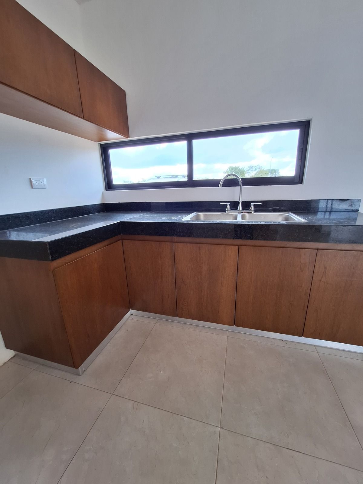 2 de 24: CASA MUESTRA