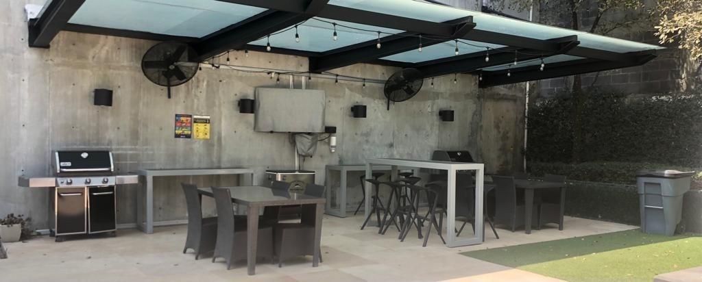 19 of 20: Terraza asadores 