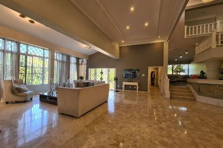 Hermosa Casa en el sector Alameda SE ALQUILA VACIA Y AMUEBLADA