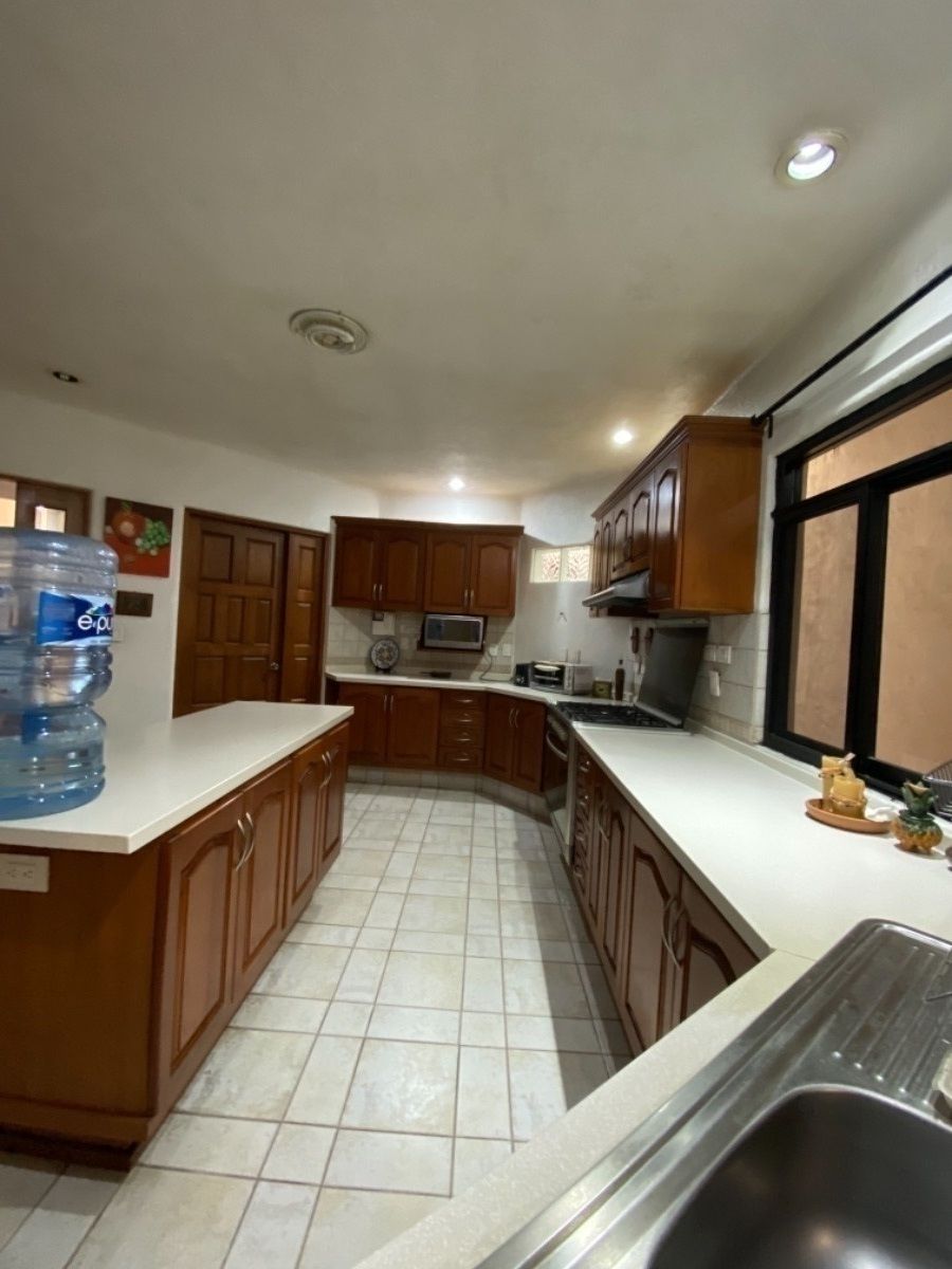 26 de 32: Cocina integral