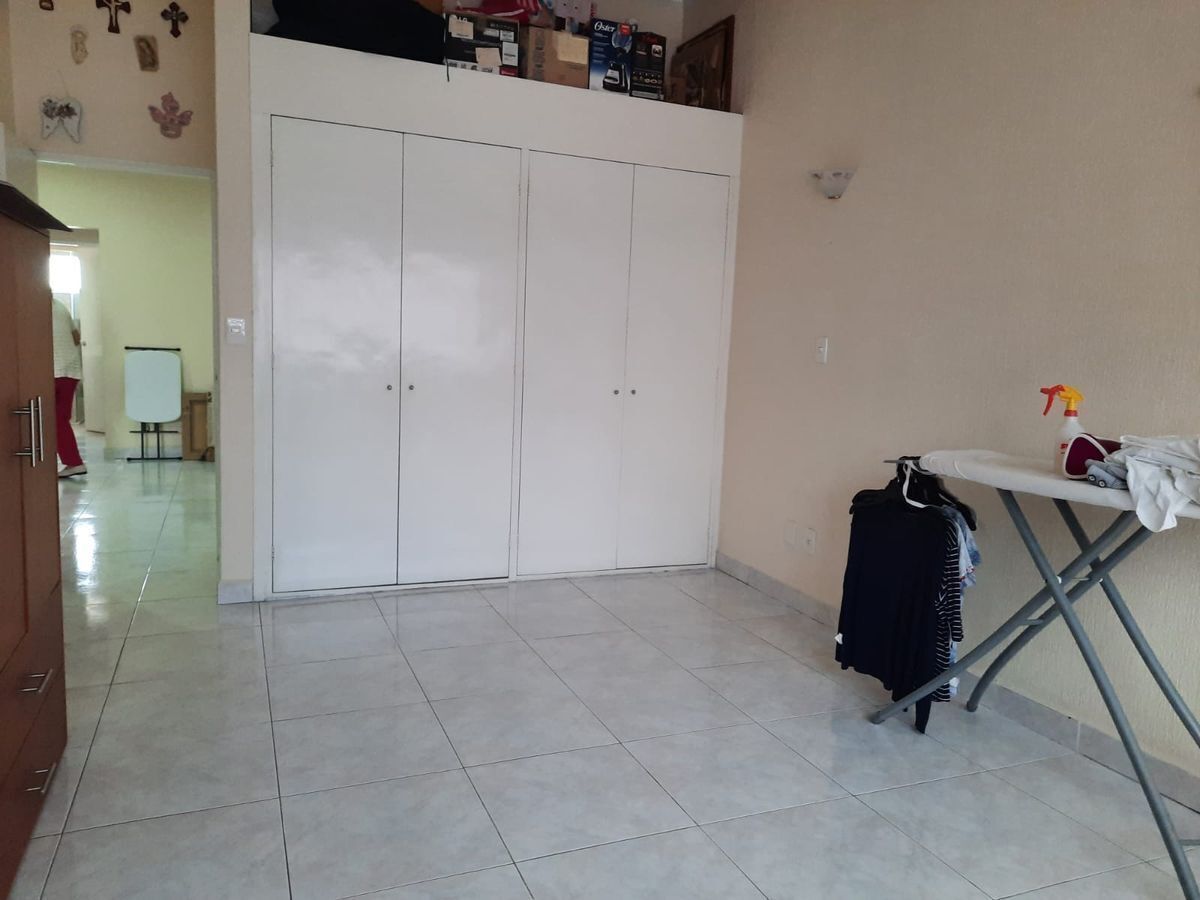 estudio, foto 9 de 50