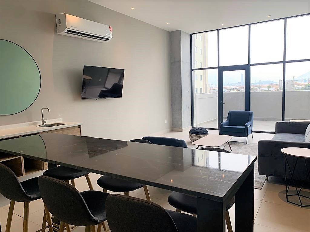 22 de 25: Sala Visitas