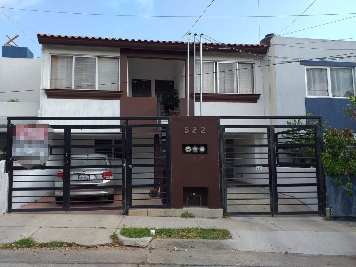 Casa en venta en Jardines Alcalde para inversiòn | EasyBroker