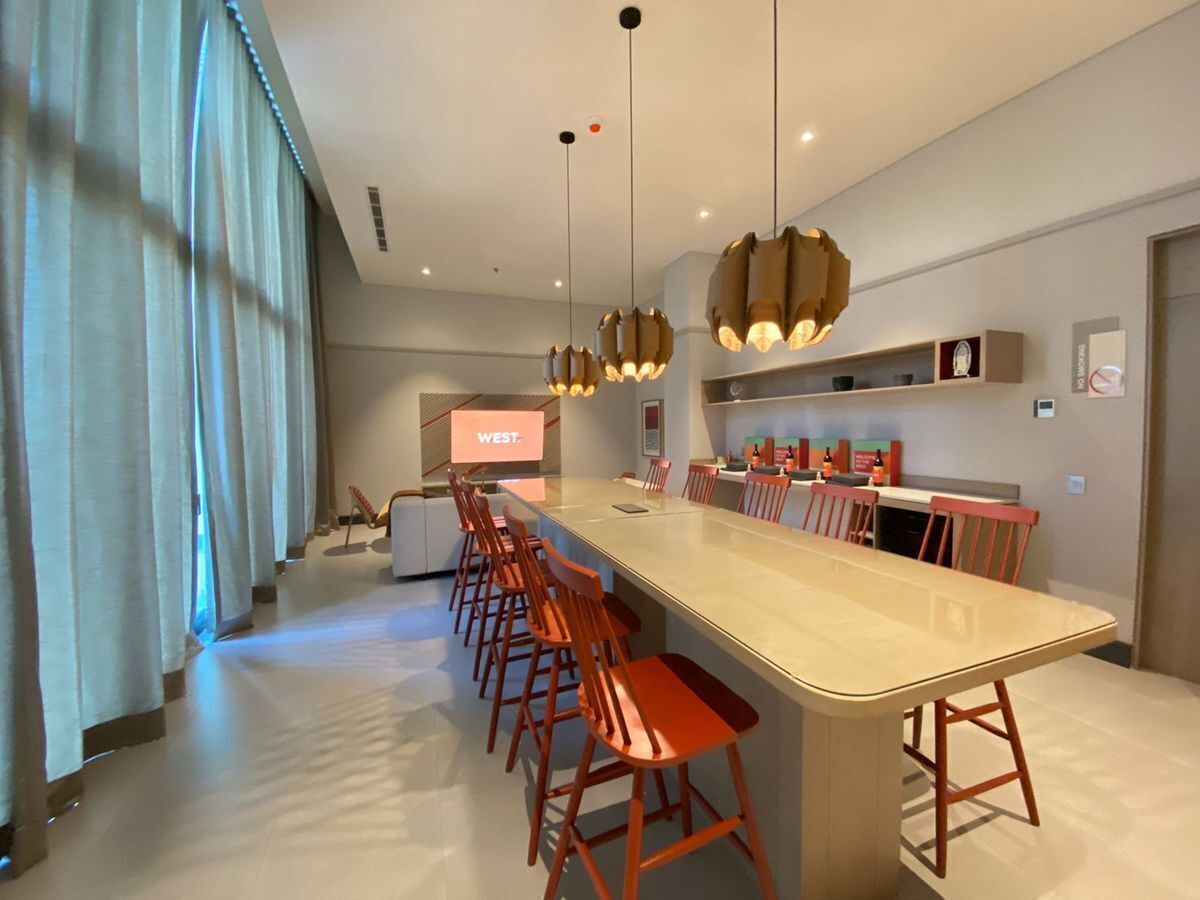 15 de 18: sala para reuniones 2 