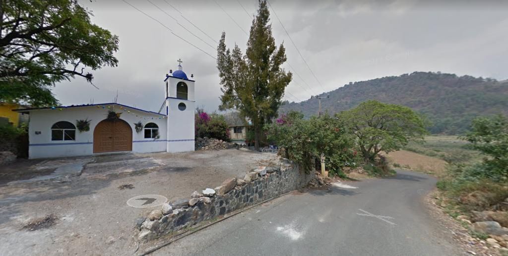 3 de 10: Vista de la Iglesia de la comunidad de San Isidro Amola

