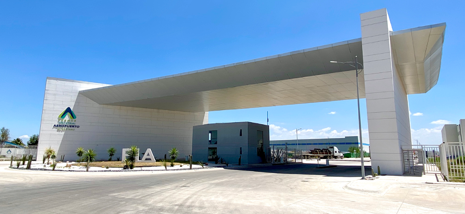 Hasta 28,000 m2. Precio por m2 $75 mas IVA