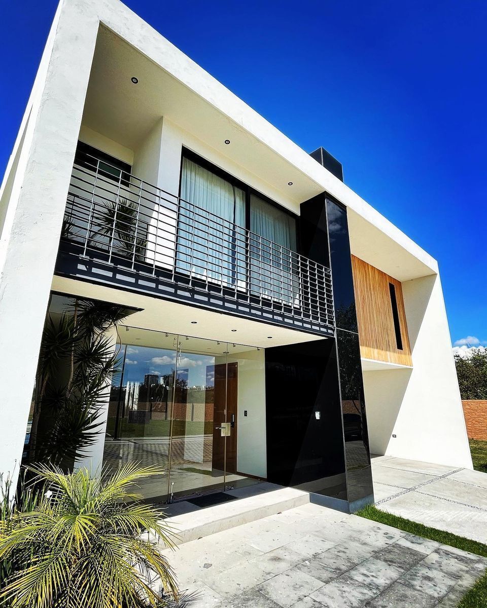 Furnished house for rent in Lomas de Angelópolis II, photo 1 of 19