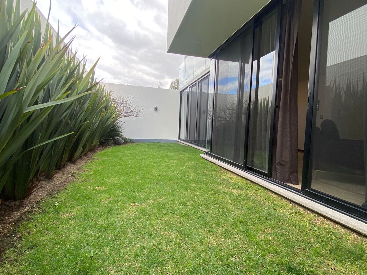 House in Gated Community in Lomas de Angelópolis II, San Andrés Cholula, photo 8 of 19