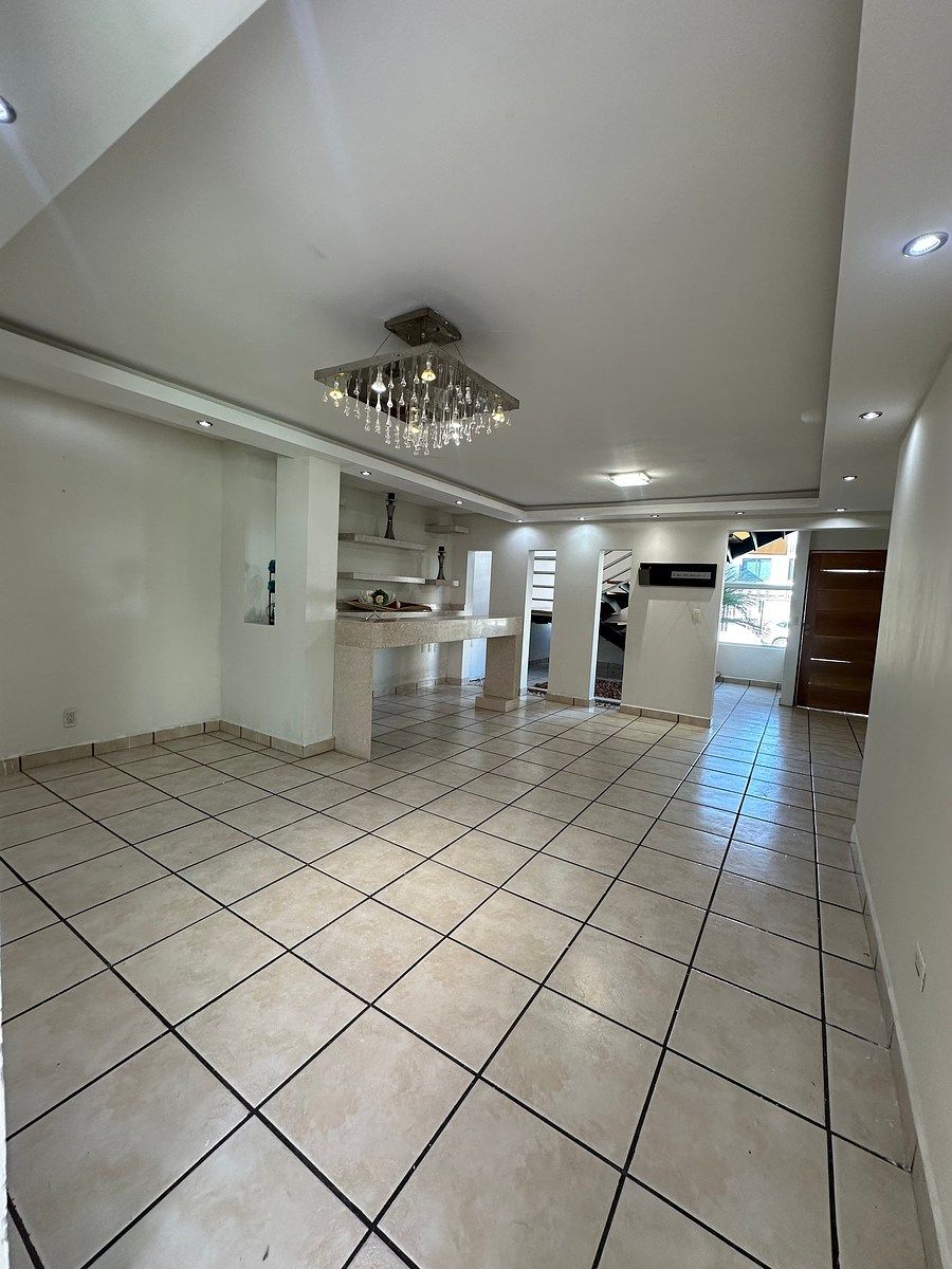 Casa em Colinas del Saltito, Durango, foto 16 de 29