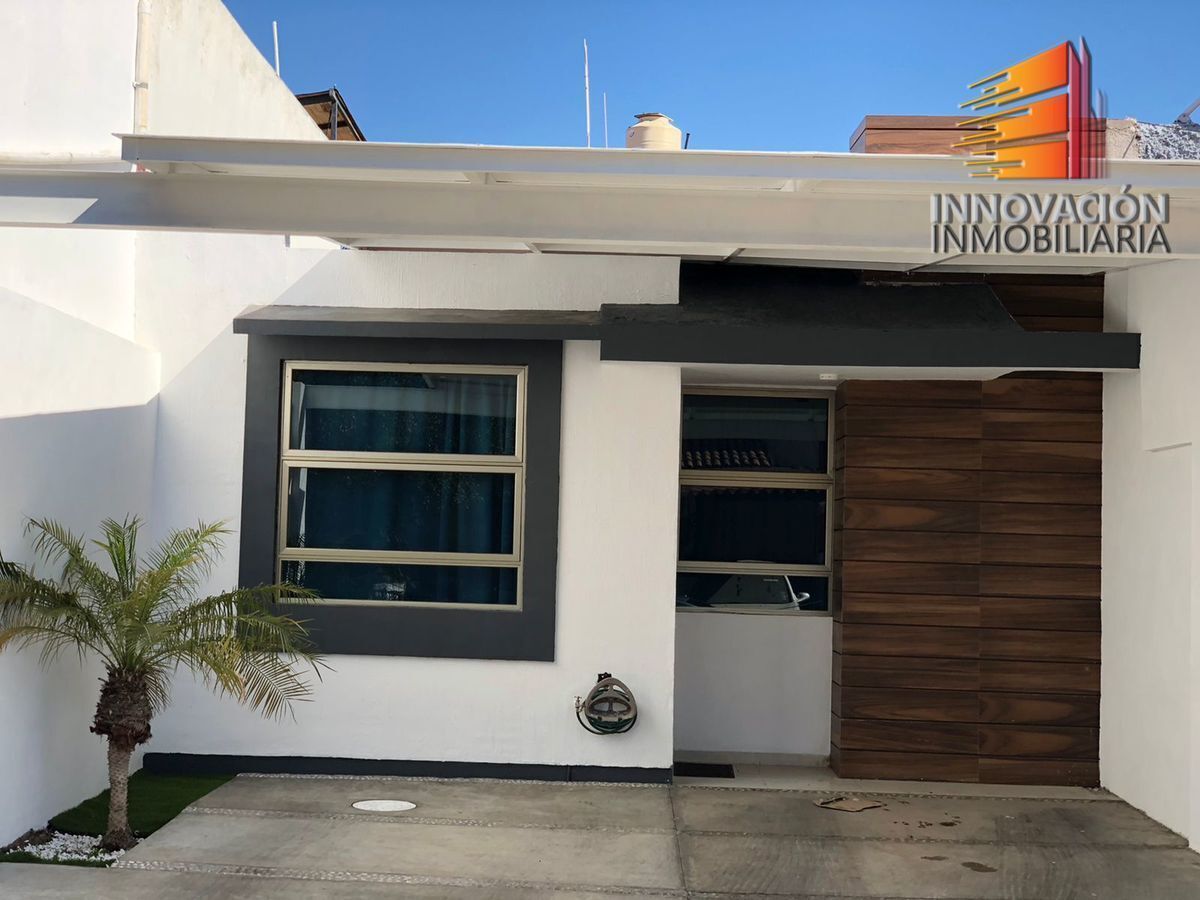 SE VENDE CASA SUPER UBICADA EN VILLAS BUGAMBILIAS, 1 PLANTA, 2 RECAMARAS