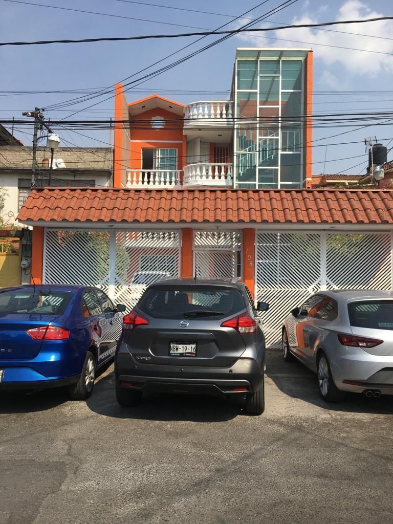 3 de 8