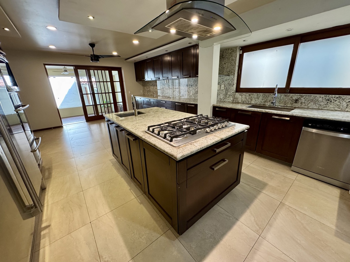 15 de 41: Cocina integral