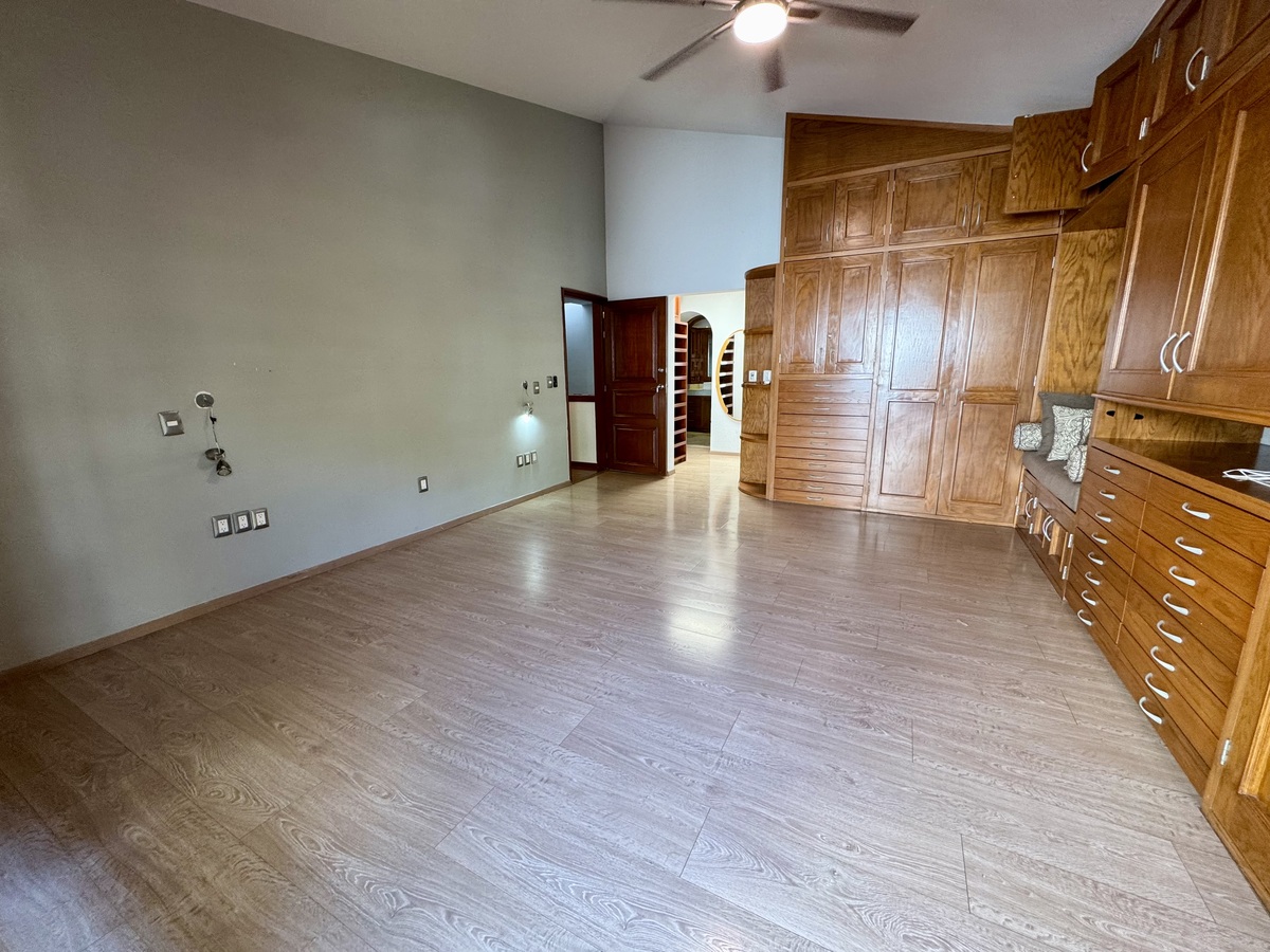 28 de 41: Habitación Principal