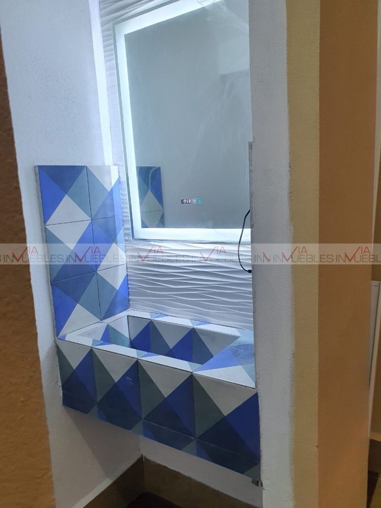 Casa Uso Comercial En Renta En Monterrey Centro, Monterrey, Nuevo León